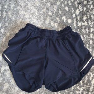 Lululemon Hotty Hot Shorts Size 6